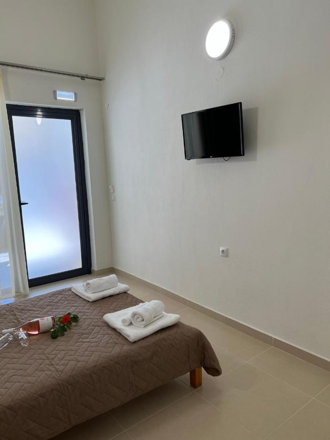 Sun'S Suites Asprovalta Bagian luar foto