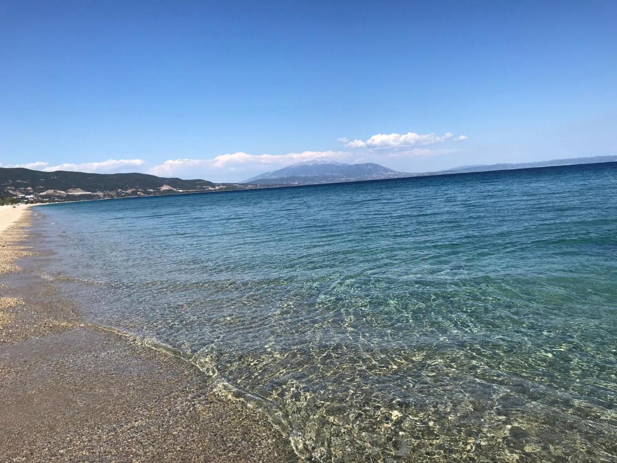 Sun'S Suites Asprovalta Bagian luar foto