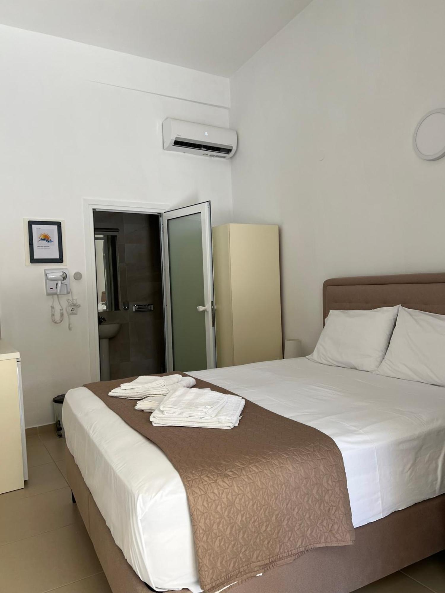 Sun'S Suites Asprovalta Bagian luar foto